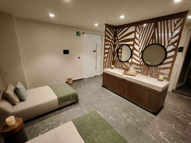 place photo 62