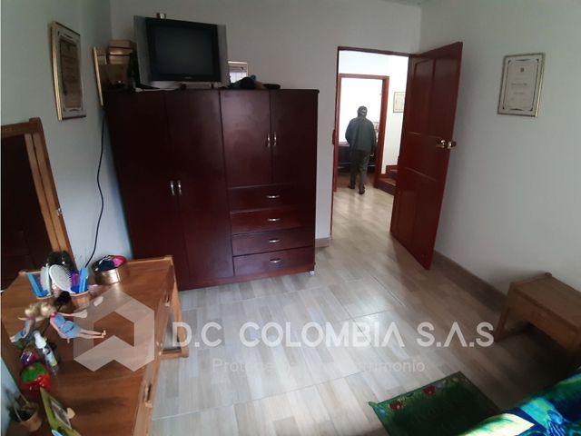 place photo 53