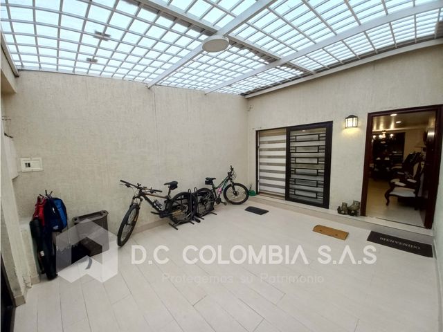 place photo 78