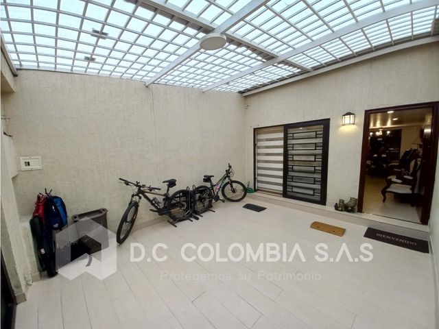 place photo 90