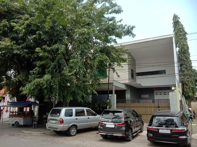 Dijual Ruko Lokasi Strategis Di Jl. Puspanjolo Barat Raya Semarang
