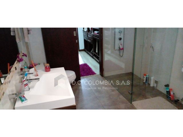 place photo 48