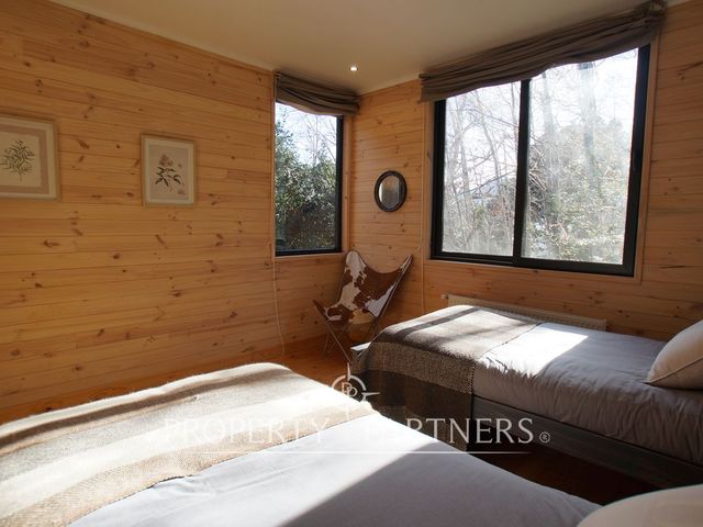 place photo 28
