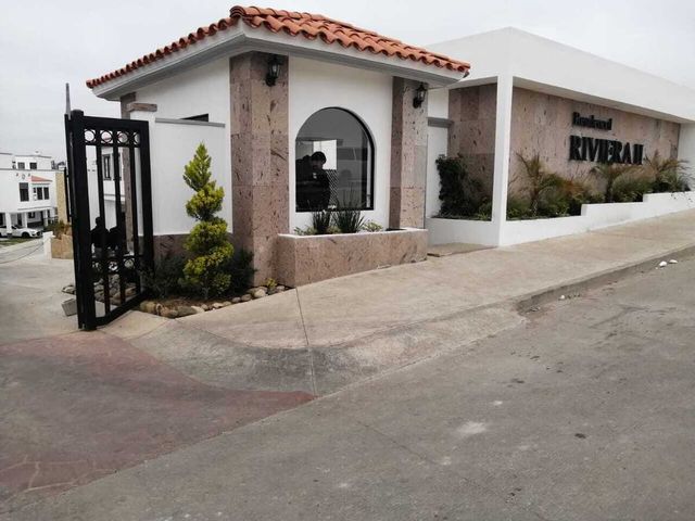 place photo 48