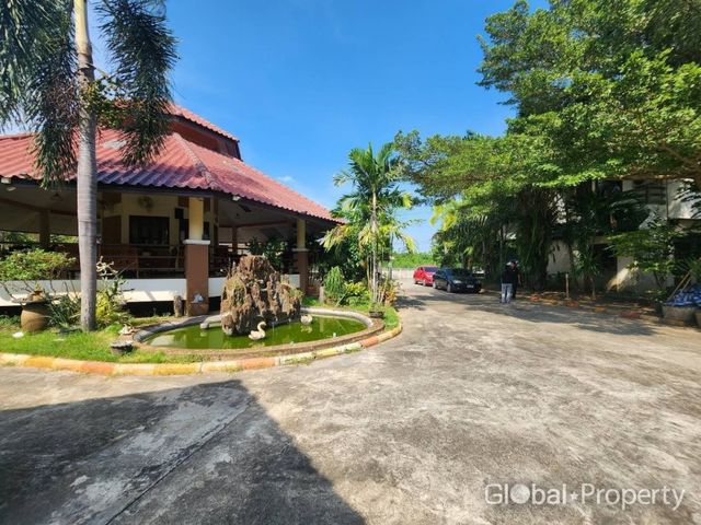 place photo 19