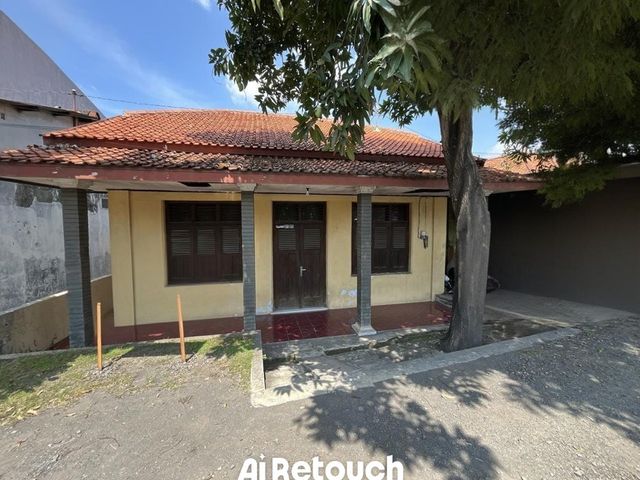 TEGAL MARGADANA RUMAH STRATEGIS PINGGIR JALAN PANTURA JUAL MURAH