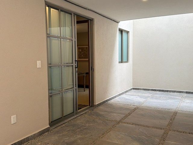 place photo 48