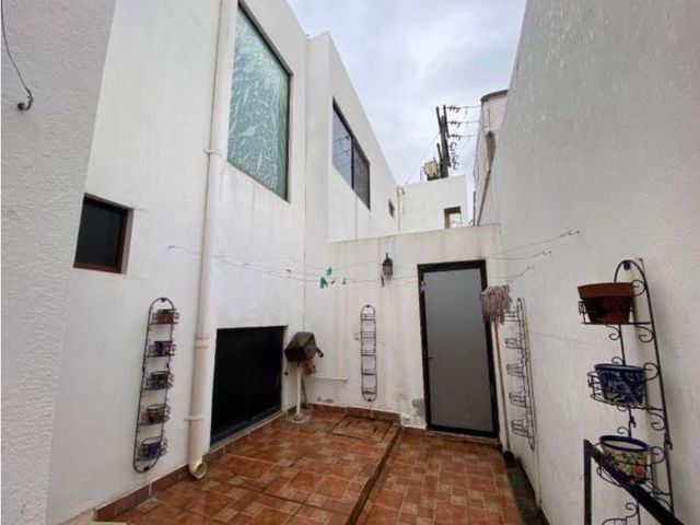 place photo 23