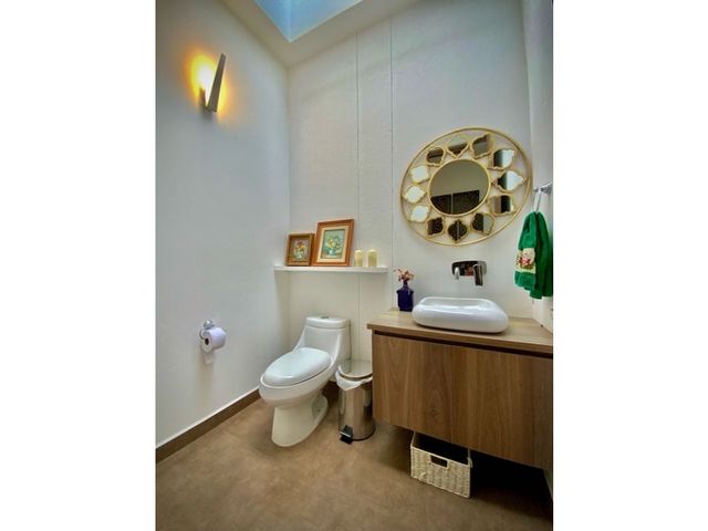 place photo 49