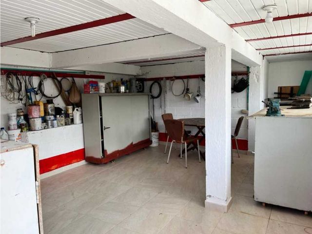 place photo 32