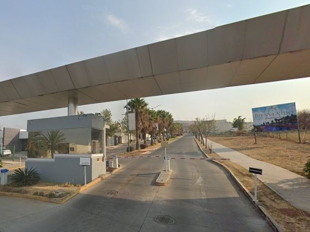 place photo 2