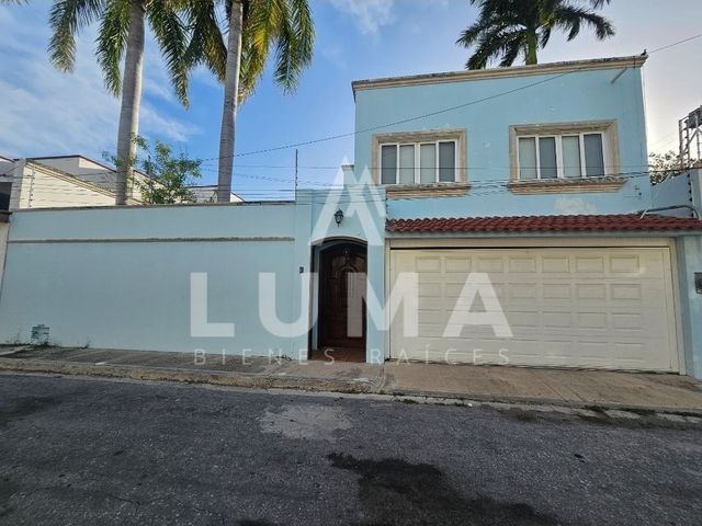 place photo 48