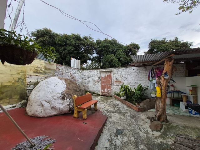 place photo 23