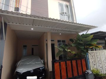 Rumah Minimalis 2 Lt 10 Menit ke RS Permata Depok Dibantu KPR J-28987