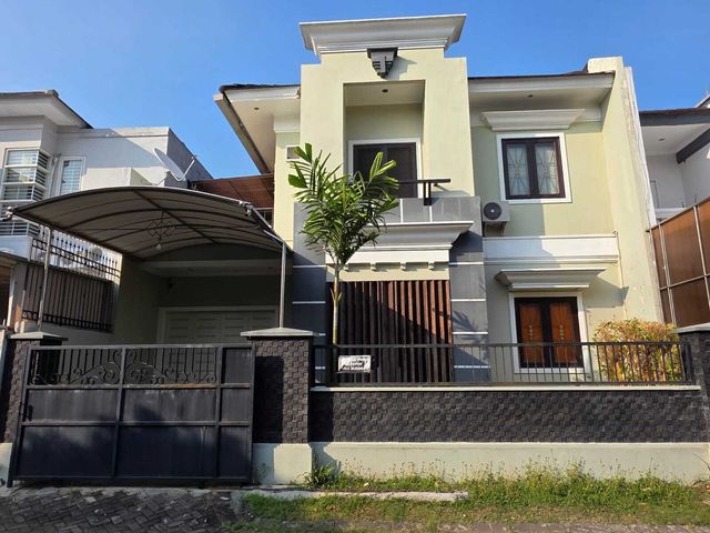 Dijual Rumah Bavarian Village
