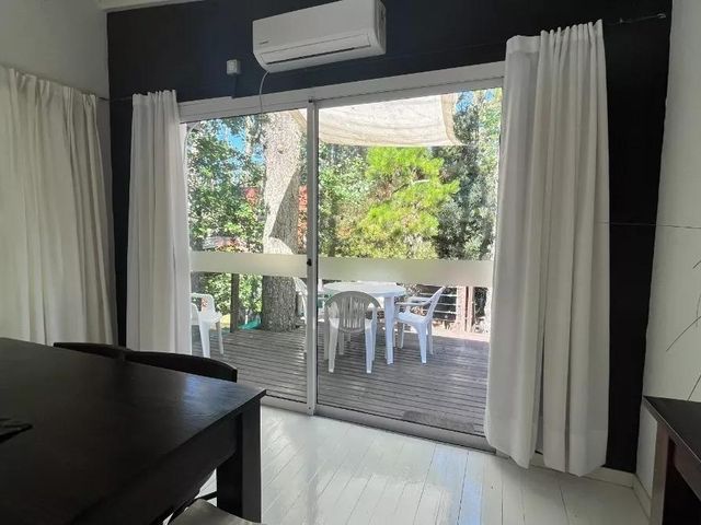 place photo 52
