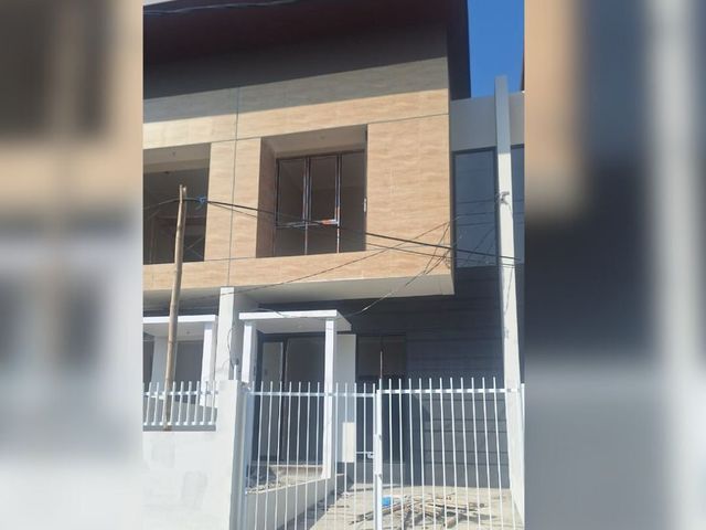 Rumah Baru Siap Huni di Alana Gunung Sari Indah Surabaya