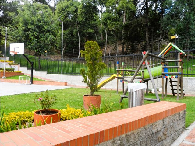 place photo 60