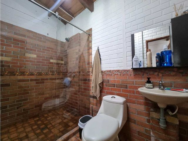 place photo 44