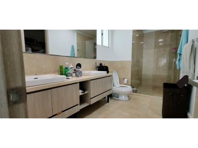 place photo 48