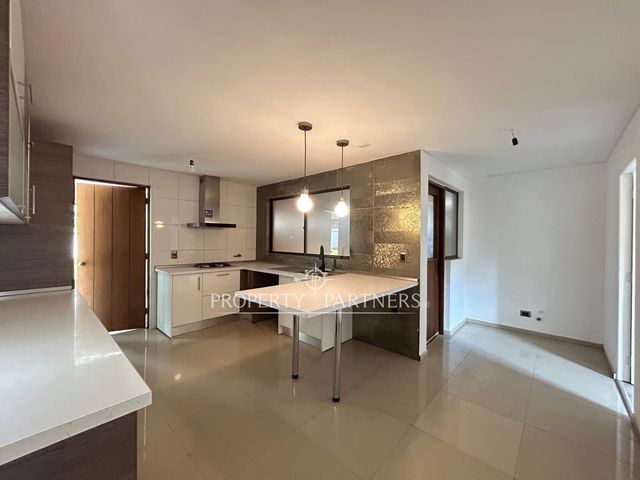 place photo 47