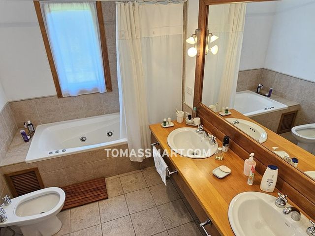 place photo 49