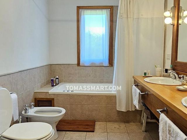 place photo 50