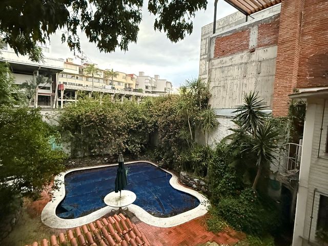 place photo 48