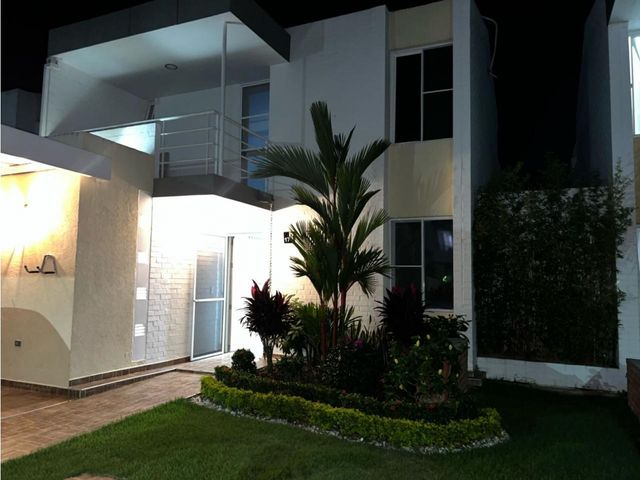 place photo 28