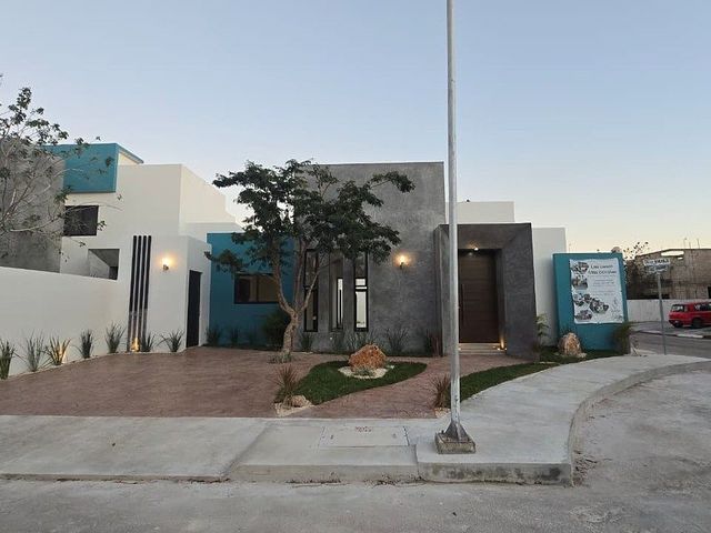 place photo 23