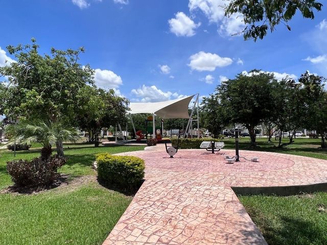 place photo 18