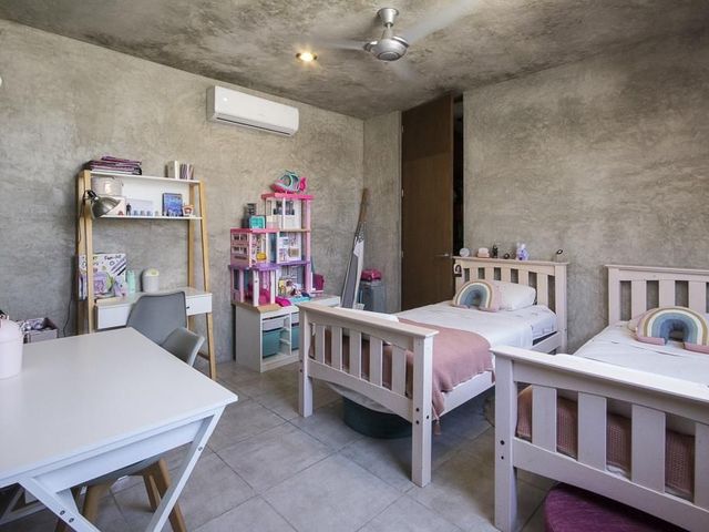 place photo 24