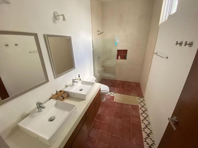 place photo 49