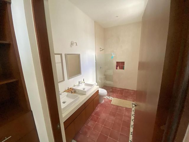 place photo 48