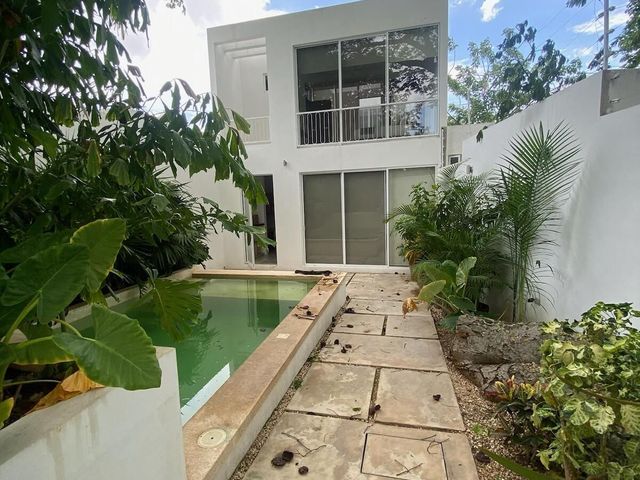 place photo 36