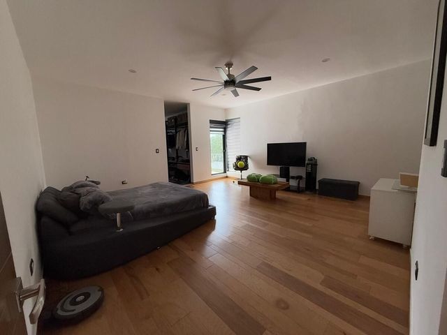 place photo 40