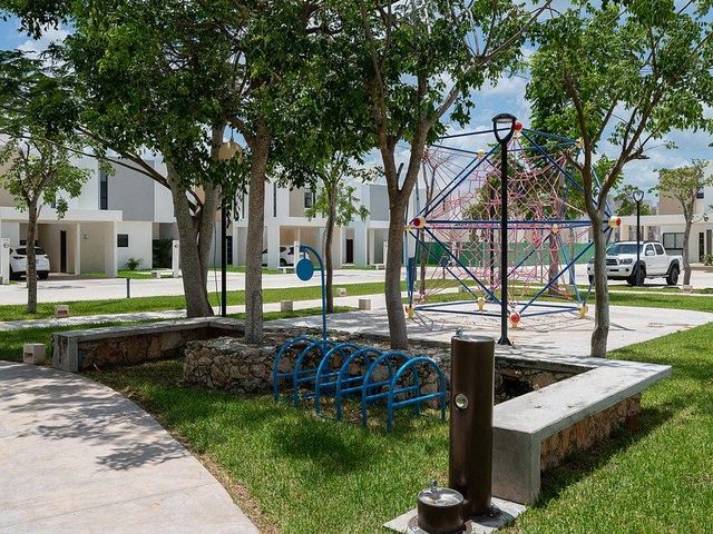 place photo 24