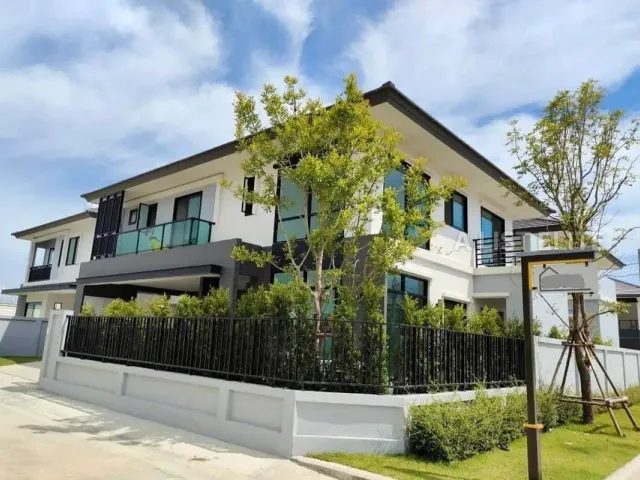 บริทาเนีย บางนา สุวรรณภูมิ กม.26