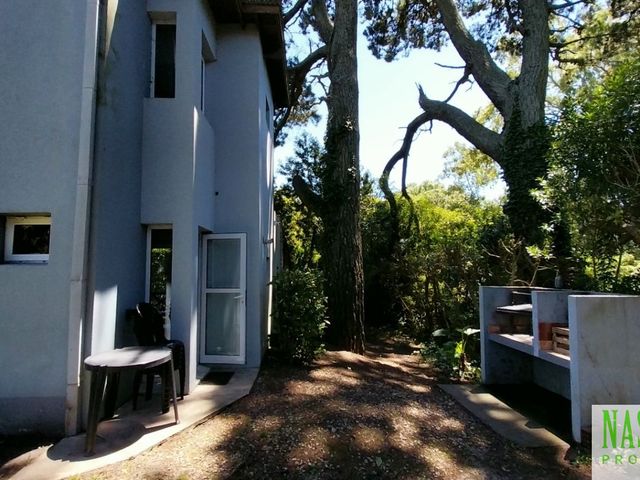 place photo 52