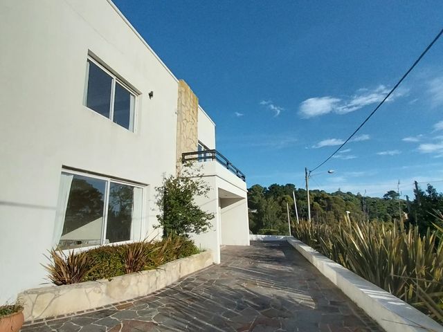 place photo 49