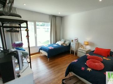 place photo 52