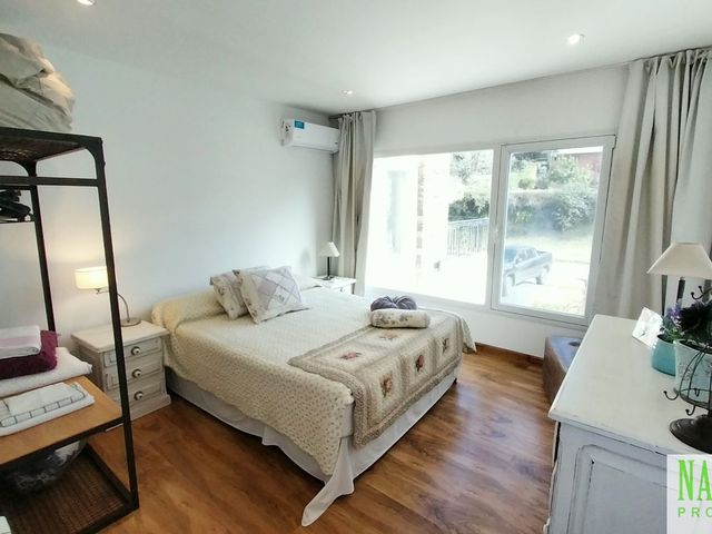 place photo 48