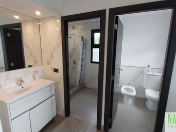 place photo 48
