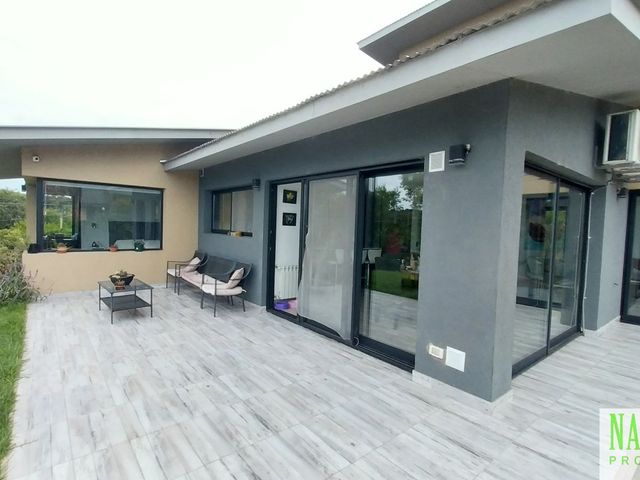 place photo 64