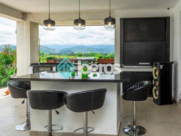 place photo 66