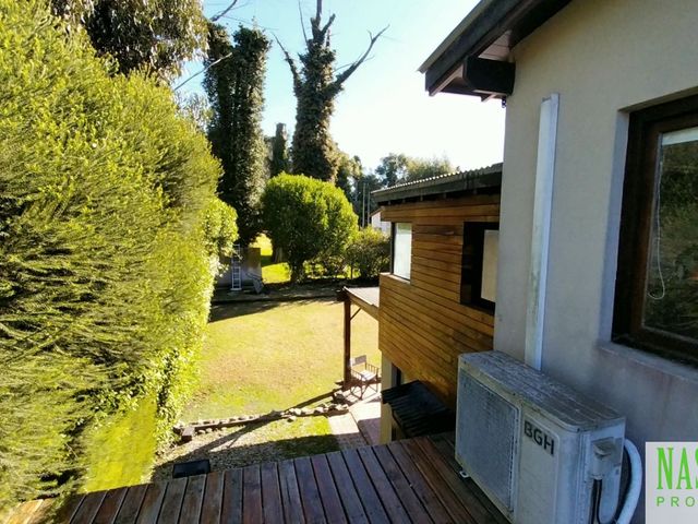 place photo 48