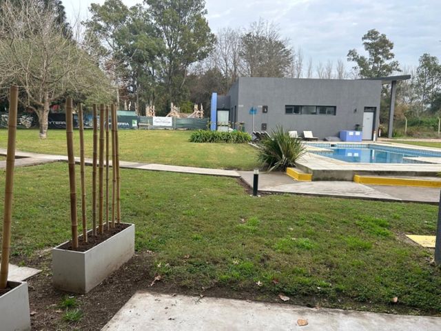 place photo 15