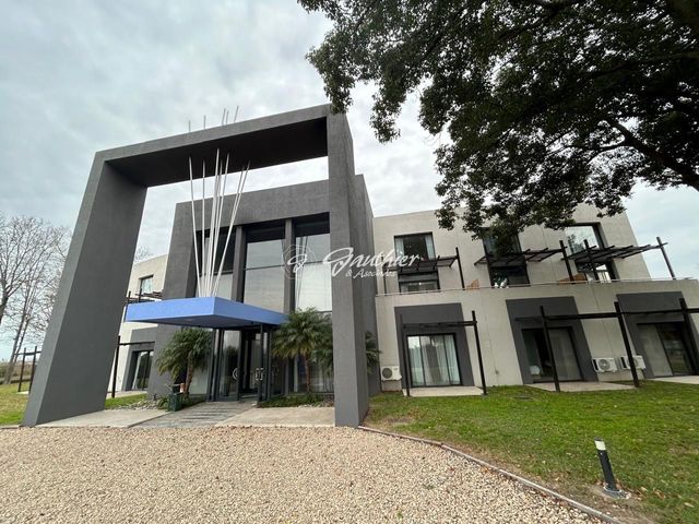 place photo 47