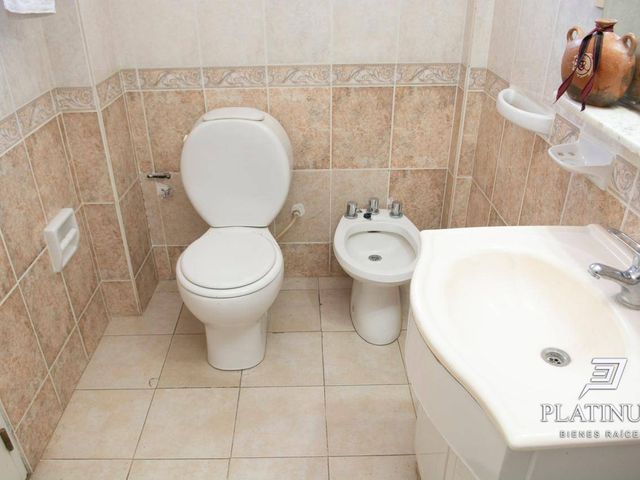 place photo 50