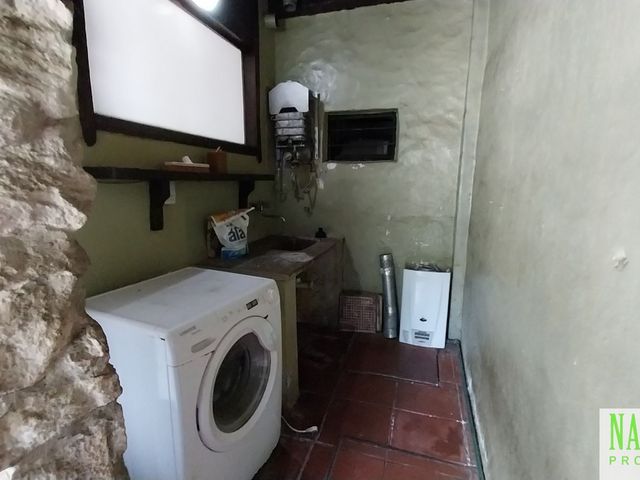 place photo 50